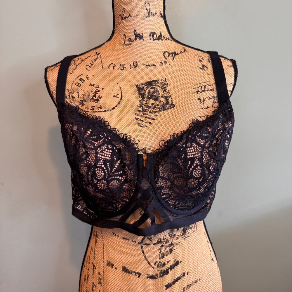 Adore Me Black Lace Underwire Longline Bra 40DDD Cage Detail Strappy